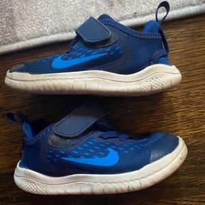 Nike toddler tennis shoes